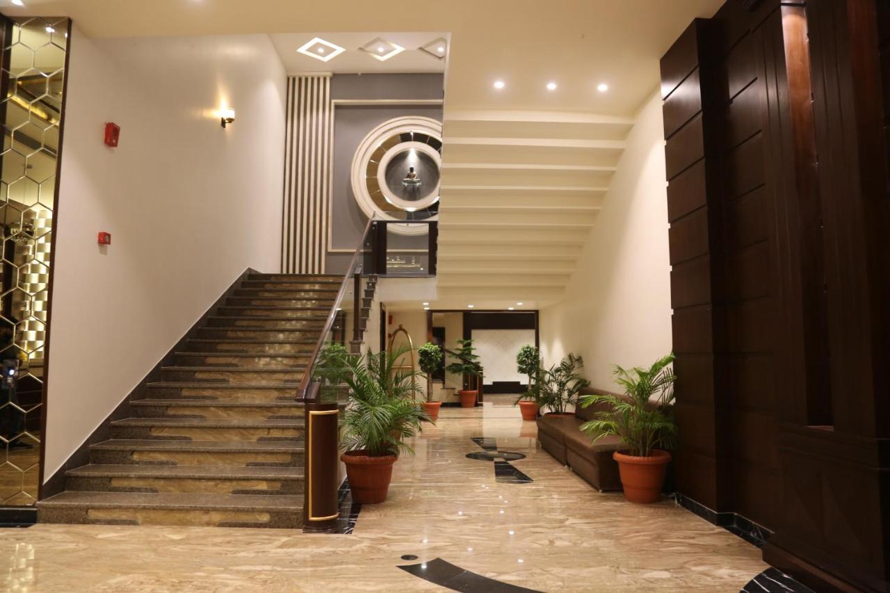 Hotel Prince Viraj Jabalpur Exterior foto